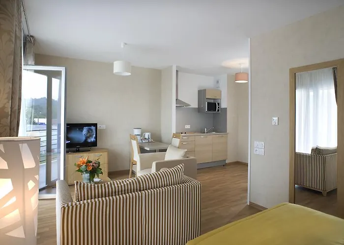 Domitys Les Cles D'or Apart-hotel